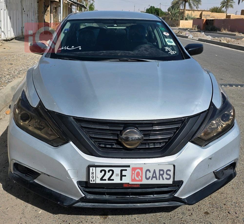 نيسان ألتيما